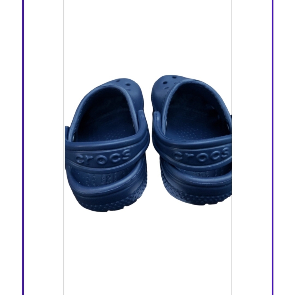 CROCS Kids Blue Slip-On Sz 2-3 Sandals "LIKE NEW" - Picture 4 of 7